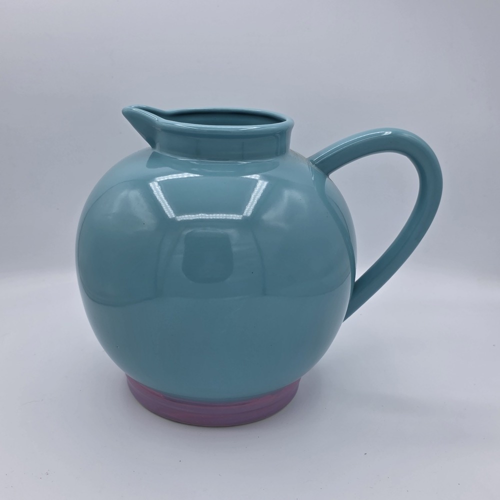 1980's Lindt-Stymeist‎ Colorways 2.5 Quart Pitcher 7.25" - Blue/Pink